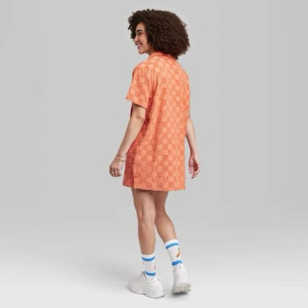 NWOT Ascot and Hart Checked Short Sleeve Graphic Dress - Picture 9 of 9